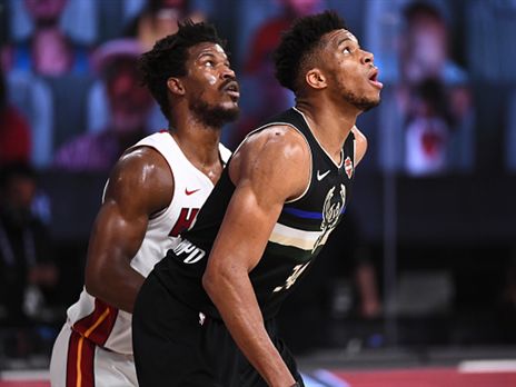 יאניס שוב יפגוש את באטלר בפלייאוף? (Getty)