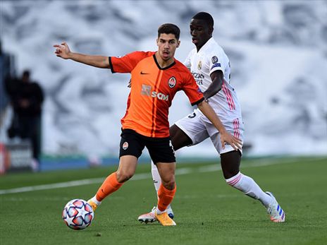 סולומון מול ריאל, ממשיך להתפתח (getty)