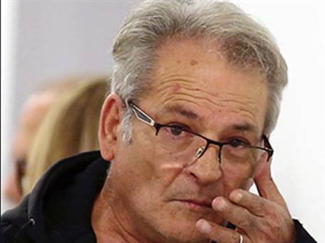 יעקב בוזגלו. מחוץ לתמונה (אלן שיבר)