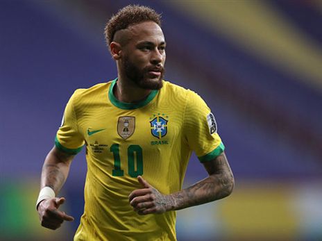 ניימאר וחבריו שלטו מהרגע הראשון (GETTY)