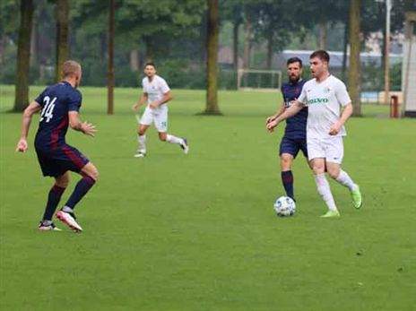 בספק למפגש הראשון במוקדמות האלופות. סטריין (באדיבות מכבי חיפה)