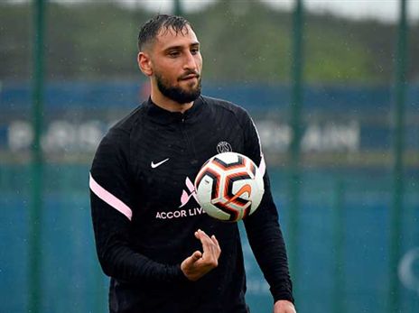 דונארומה, עזב את מילאן וחיזק את פ.ס.ז' (getty)