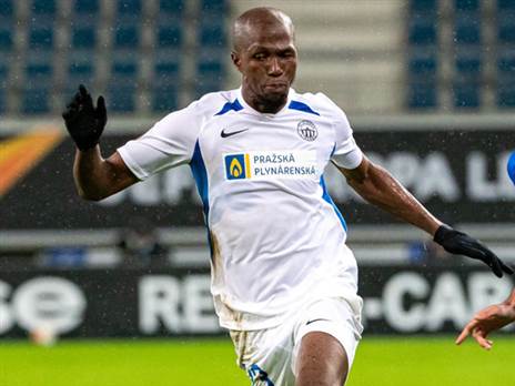 קאמסו מארה ילבש צהוב (GETTY)