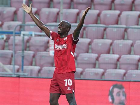 אספרייה. בב"ש לא מתרגשים מהביקורות (דני מרון)