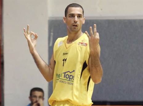 אורלנד. התחלה מבטיחה לקריירה החדשה (מנהלת הליגה)