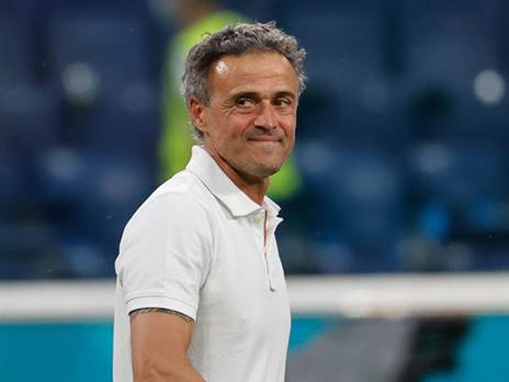 לואיס אנריקה. לא לוקח את הדיווחים ברצינות (Getty)