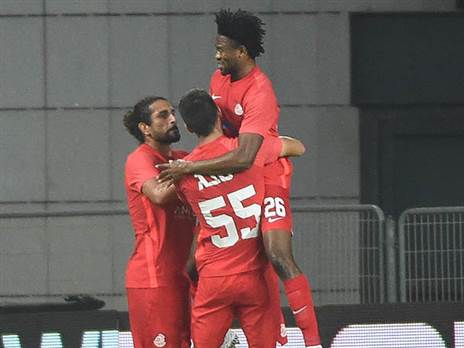 ימשיכו בכושר הטוב? שחקני אשדוד חוגגים (ברני ארדוב)