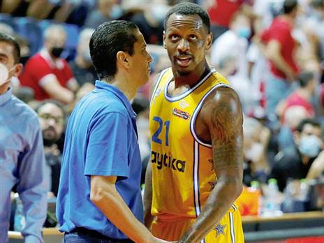 ספרופולוס בונה עליו (אלן שיבר)