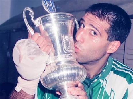 "היינו מתלבשים עם מסכות". רפי אוסמו (צילום: ראובן כהן)