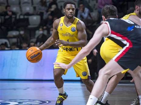 המטרה: טופ 16 (FIBA)