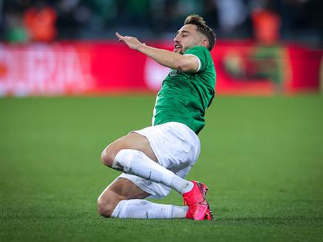 יקבל קרדיט באגף. אצילי (מאור אלקסלסי)