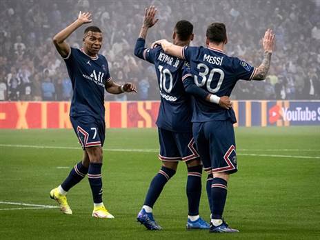 הטריו החלומי של פ.ס.ז'. כולם היו קרובים לריאל מדריד (GETTY)