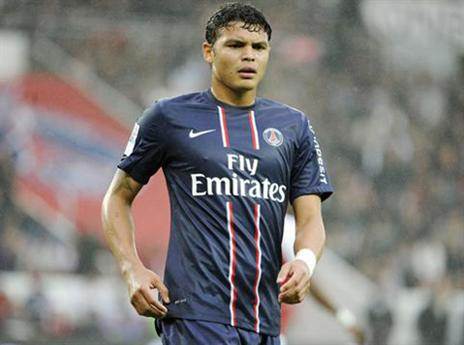 טיאגו סילבה. הסמל נזרק עבור ראמוס (Getty)