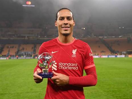 הוא וחבריו להגנה קיבלו הרבה מחמאות. ואן דייק (GETTY)