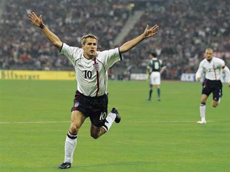 מייקל אואן. היה בדרך הבטוחה להפוך לשחקן היסטורי (GETTY)