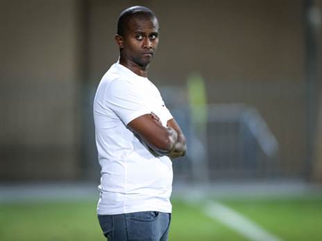 מסאי דגו. רצף קשה (מאור אלקסלסי)