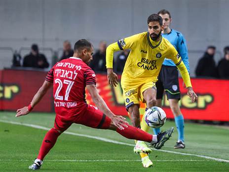 מרוצה ממעמדו. דוידזאדה (דני מרון)