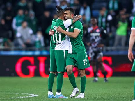 דןד. "בינגו אדיר" (מאור אלקסלסי)