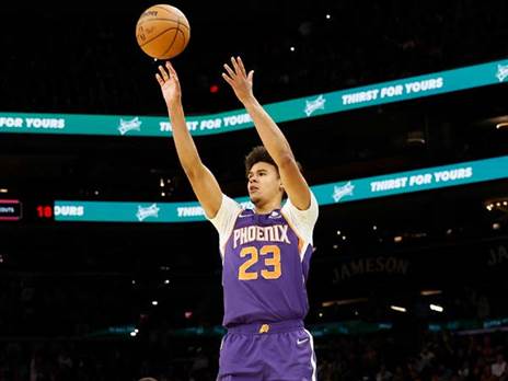 קליעה אבסולוטית. ג'ונסון (Getty)