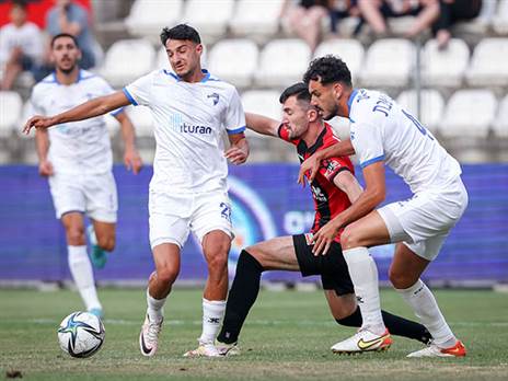 שליטה לבנה (מאור אלקסלסי)