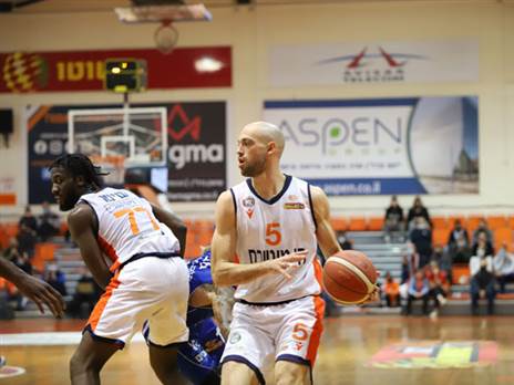 (עמית סמיקט נס ציונה)