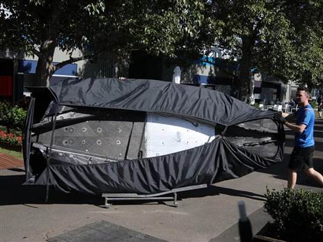 רצפת מכונית האלפין