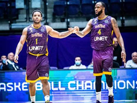 רוצה לראות אותם יחד על הפרקט בעונה הבאה. רגלנד וג'ונסון (עודד קרני)