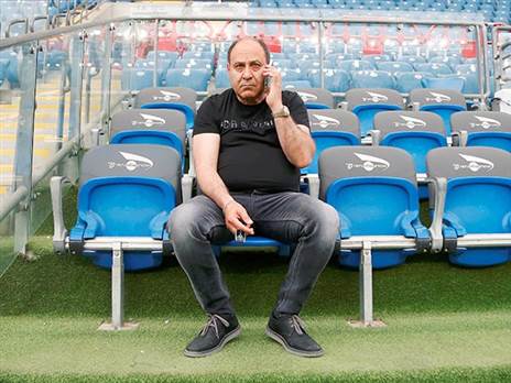 עונש כבד. אבו יונס (אלן שיבר)