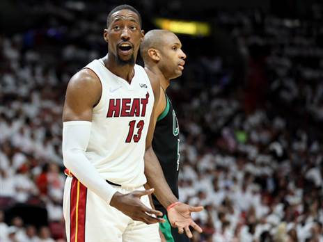 באם אדבאיו. מיאמי היתה חסרת פתרונות ברבע האחרון (GETTY)