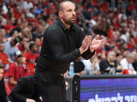 להיות או לחדול. הלפרין (דני מרון)