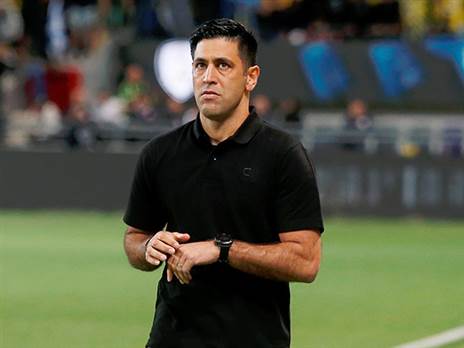 עדיין לא ברור אם ימשיך בב"ש. ברדה (אלן שיבר)