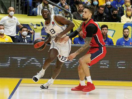 תומאס נגד צסק"א. לא יקרה העונה (אלן שיבר)