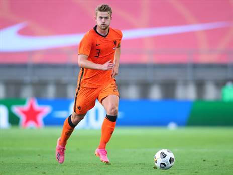 דה ליכט במדי הולנד (Fran Santiago/Getty Images)