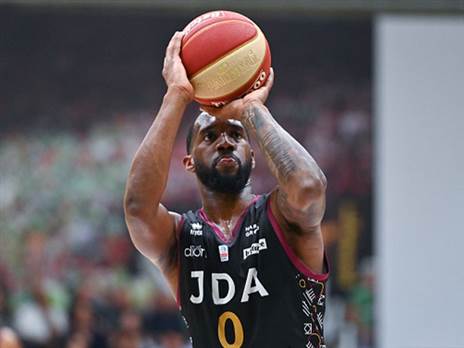 "אחד השחקנים שהיו בראש הרשימה" (Getty)