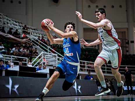 עוד משחק נהדר שלו. יעקב (FIBA)