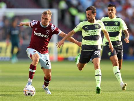 סילבה. ישאר באנגליה? (Julian Finney/Getty Images)