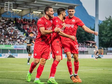 ישלימו את המשימה? (האתר הרשמי של הפועל ב"ש)