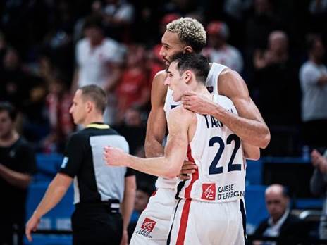 נס כפול (FIBA)