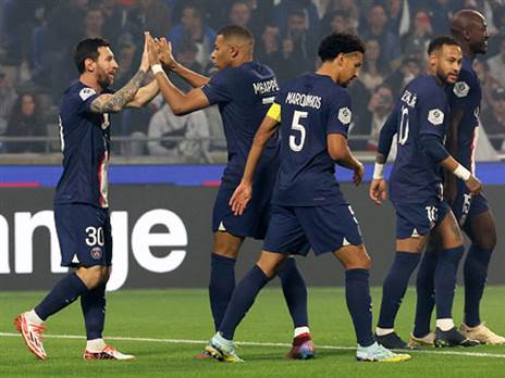 Live report, half time: Lyon – PSG 1:0