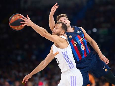 סופר קאפ חמישי ברצף לריאל (Getty)