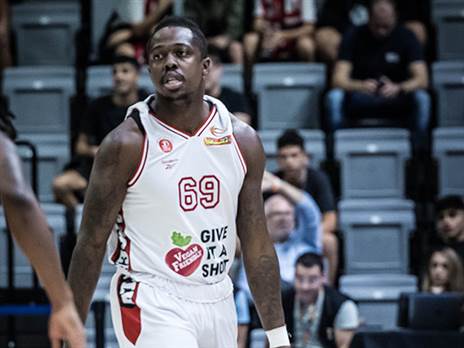 "בראון האדום" מחכה (עודד קרני)