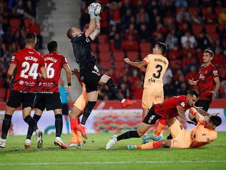 JAIME REINA/AFP via Getty Images