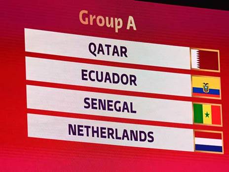 בית 1. המארגנים דאגו שהמארחת תבעט את בעיטת הפתיחה (Photo by David Ramos/Getty Images)