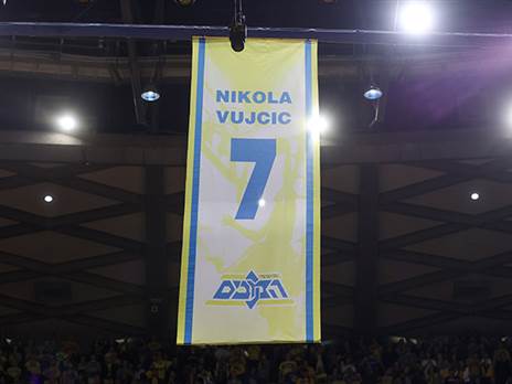 על גג האולם (דני מרון)