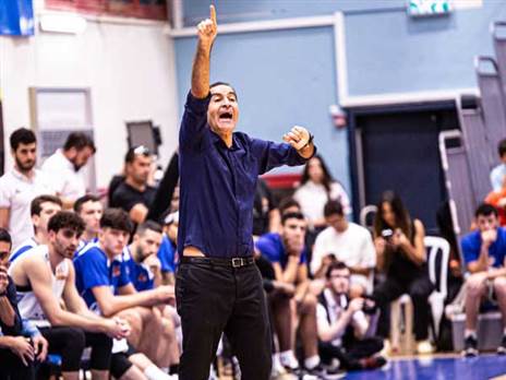 "מכיר את הליגה". (צילום: יעל אמסילי)