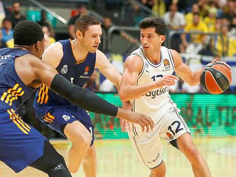 דיברתולומאו נגד ריאל מדריד. תבוסה בסדרת רבע הגמר (אלן שיבר)