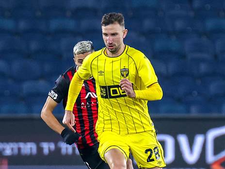 ספג ביקורת מאבוקסיס. בר כהן (דני מרון)