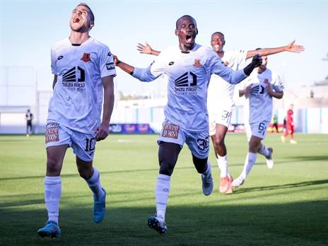 (מאור אלקסלסי)