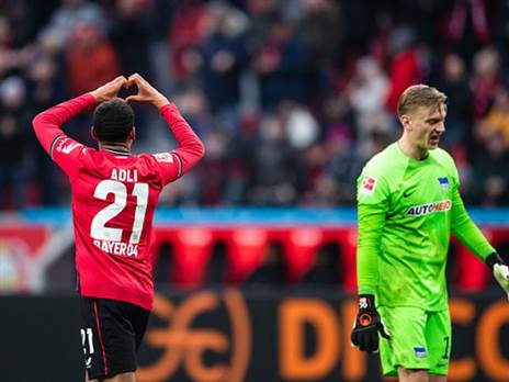 חזרו לנצח. אדלי (GETTY)