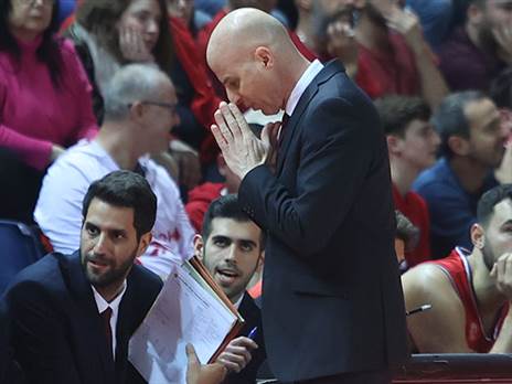 משחק אחרון בבתים, פרנקו (אלן שיבר)